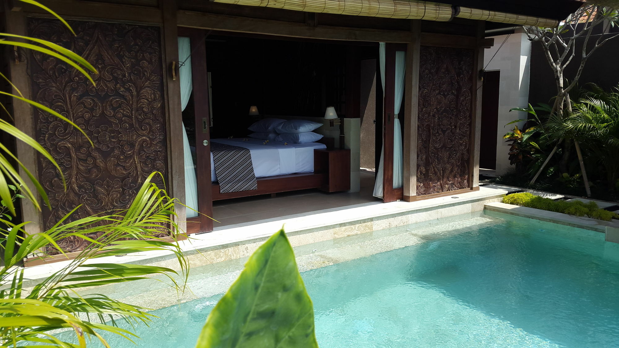 Sri Abi Ratu Villas Sukawati Exterior foto